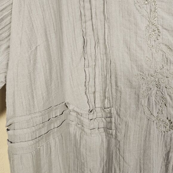 Y2K Old Navy 3X Pintuck Blouse Embroidered Semi Sheer Lightweight 3/4 Sleeve - Picture 5 of 10